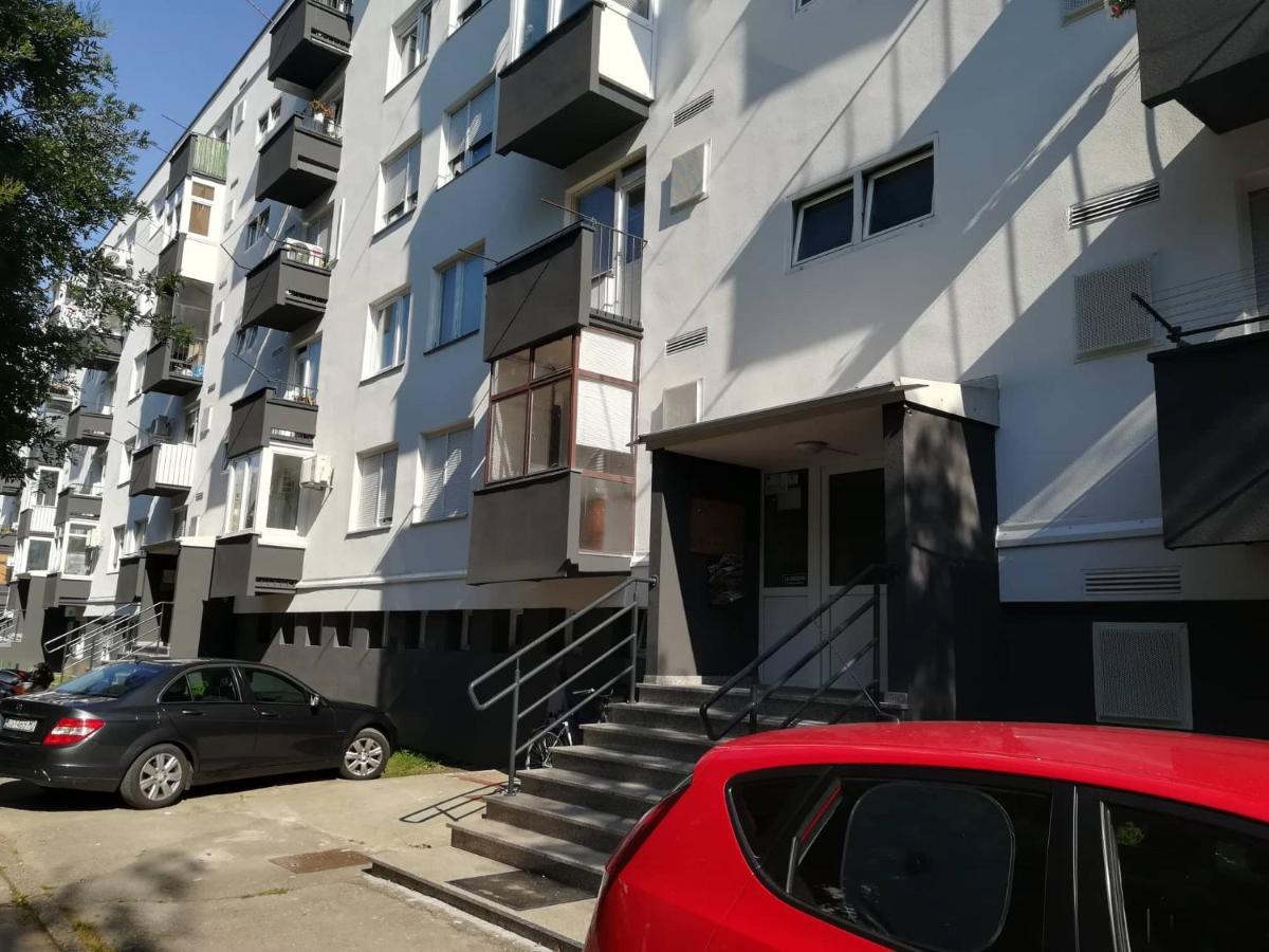 Apartman D&D*** Varasd Kültér fotó