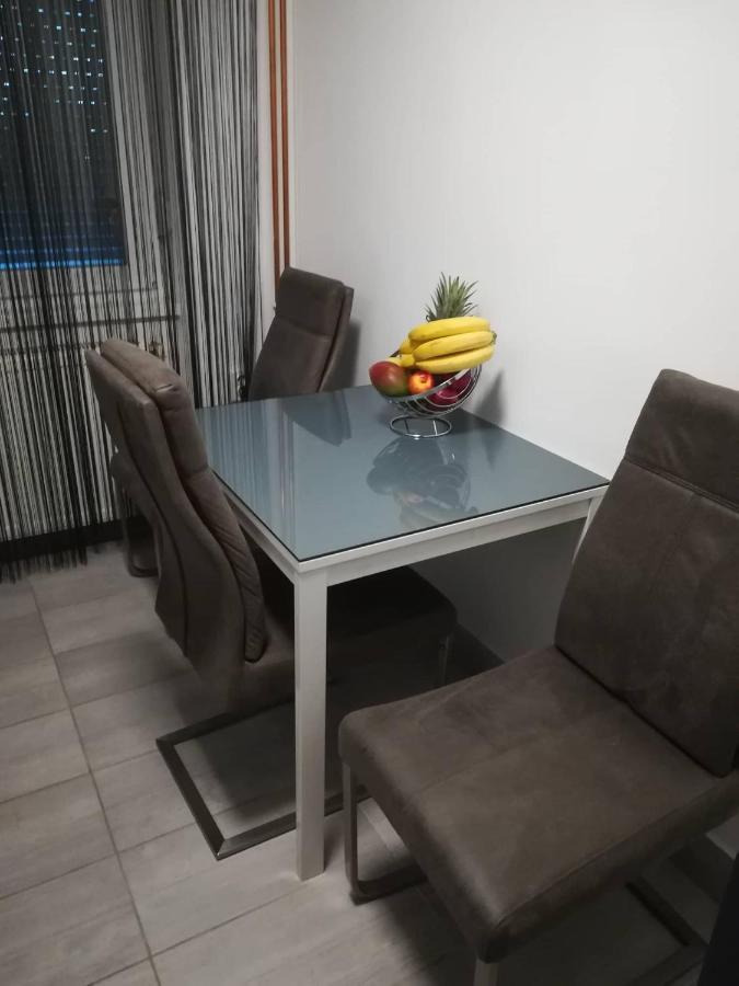 Apartman D&D*** Varasd Kültér fotó