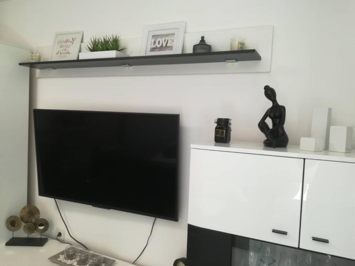 Apartman D&D*** Varasd Kültér fotó